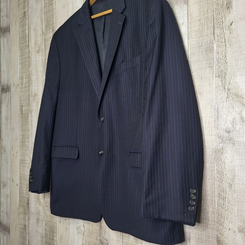 Lauren Ralph Lauren Dark Blue Striped Blazer. 44R - Picture 4 of 11